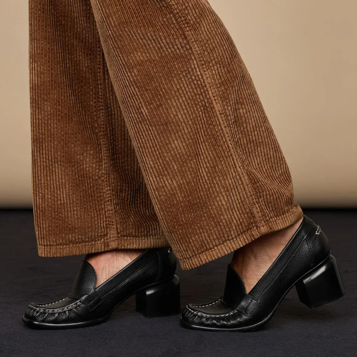 PIERRE HARDY ROMY HEELED LOAFER Black Clearance