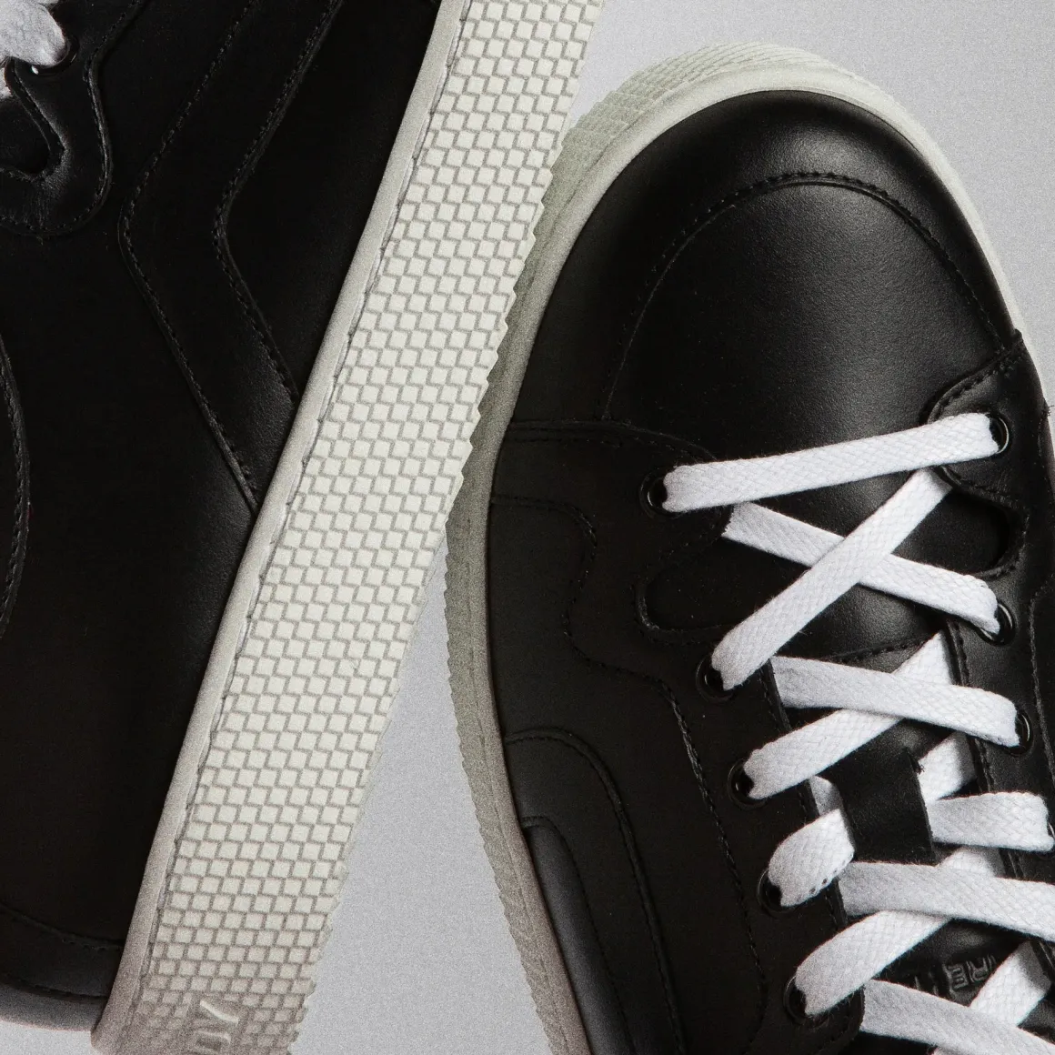 PIERRE HARDY 104 SNEAKERS Black Online