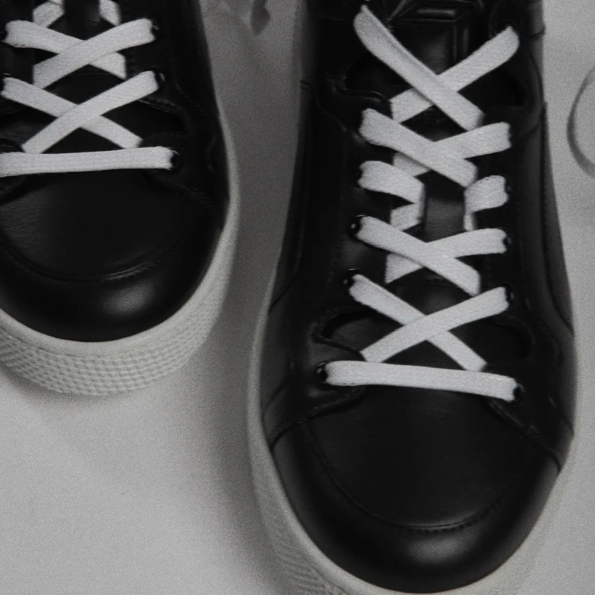PIERRE HARDY 104 SNEAKERS Black Online