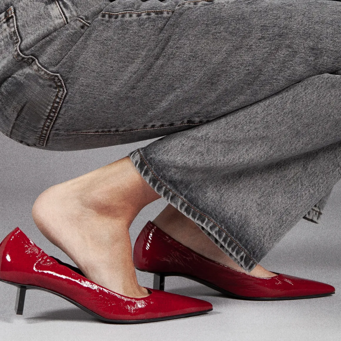 PIERRE HARDY STELLA PUMP Carminered Discount